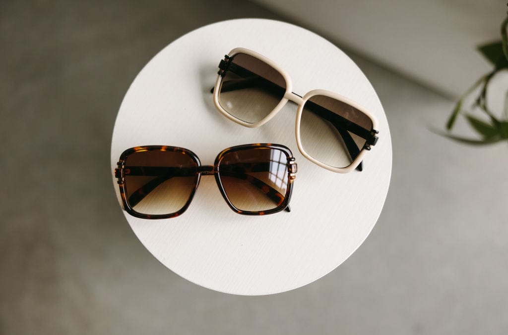 PRAGUE SUNGLASSES IN BONE AND BLACK - Love Marlow