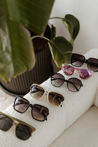 PRAGUE SUNGLASSES IN BONE AND BLACK - Love Marlow