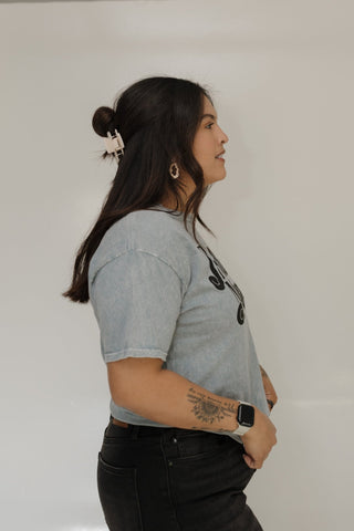 "PROUD MAMA" GRAPHIC TEE - Love Marlow