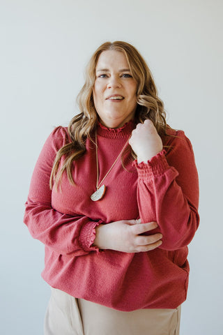 PUFF SLEEVE RUFFLE TURTLENECK IN ROSEWOOD - Love Marlow