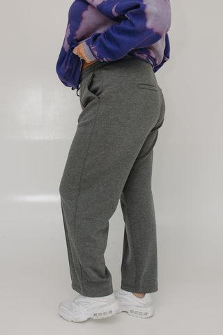 PULL - ON RELAXED SLIM STRAIGHT PANT IN DARK GREY MELANGE - Love Marlow
