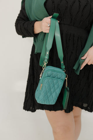 QUILTED CROSSBODY SLING BAG IN EMERALD - Love Marlow