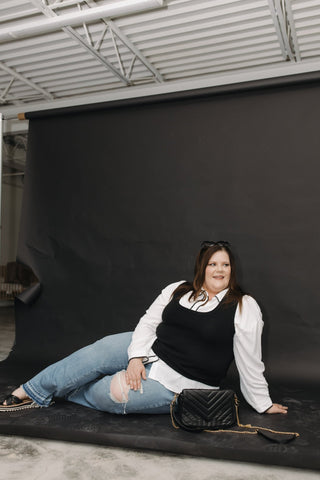 QUILTED ENVELOPE FOLDOVER PURSE LIGHTWEIGHT FAUX LEATHER IN CLASSIC BLACK - Love Marlow