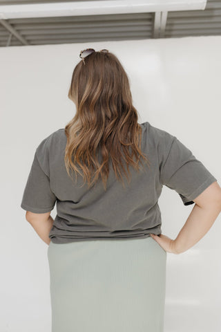 "RAISED ON 90s HIP HOP" GRAPHIC TEE - Love Marlow