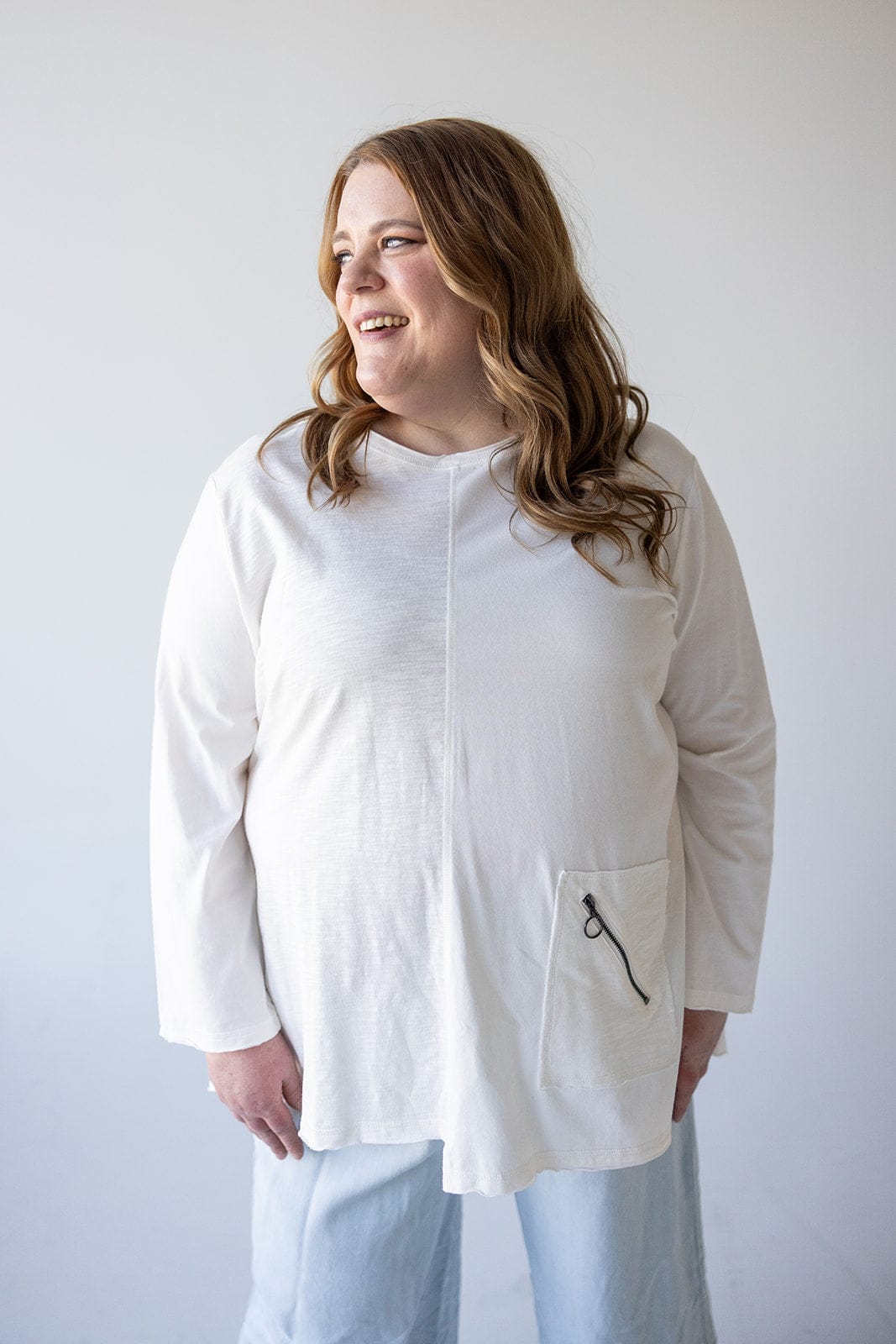 RAW EDGE TUNIC WITH POCKET DETAIL IN CHALK - 2x - Love Marlow