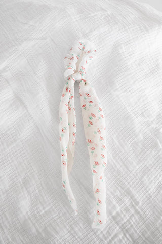 Red Daisy Chiffon Ribbon Scrunchie – Long Tail Floral Hair Tie - Love Marlow