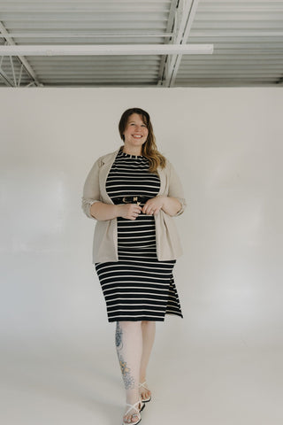 RELAXED BOYFRIEND BLAZER IN DUNE - Love Marlow