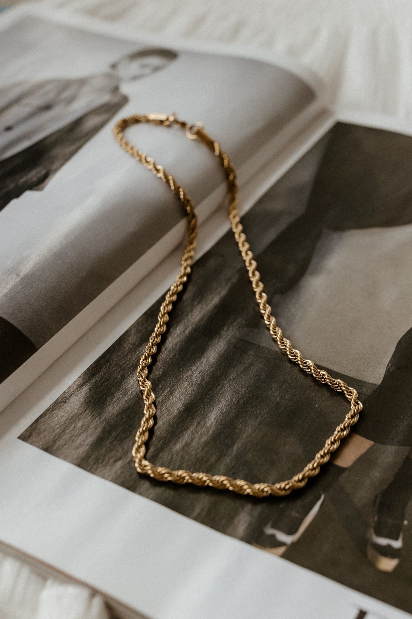 REMI ROPE NECKLACE - Love Marlow