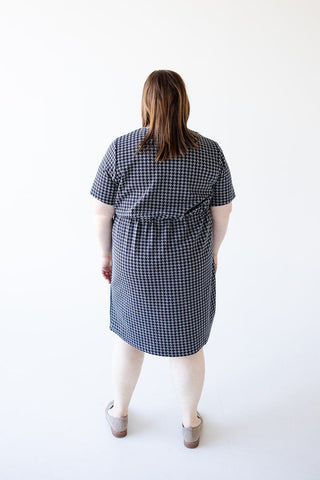 RETRO VIBING HOUNDSTOOTH DRESS - Love Marlow