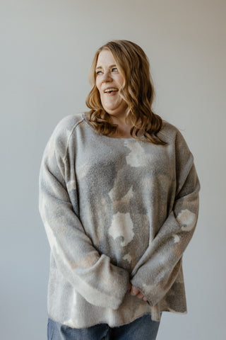 REVERSIBLE CREW NECK SWEATER WITH RAGLAN SLEEVES IN CHESTNUT - Love Marlow