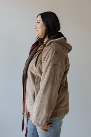 REVERSIBLE FAUX FUR JACKET - Love Marlow