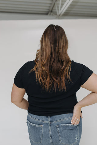 RIBBED ESSENTIAL SCOOPED NECK TEE IN MIDNIGHT - Love Marlow