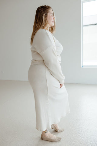 RIBBED KNIT MIDI LENGTH PENCIL SKIRT IN CREAM - Love Marlow