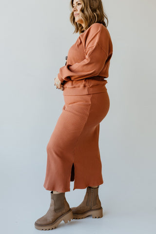 RIBBED KNIT MIDI LENGTH PENCIL SKIRT IN RENARD - Love Marlow