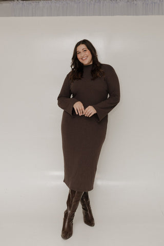 RIBBED LONG - SLEEVE TURTLENCK SWEATER MAXI DRESS IN WEATHERED BARK - Love Marlow