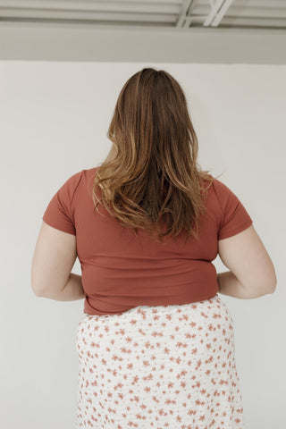 Ribbed Scoop Tee – Blush Rosewood - Love Marlow