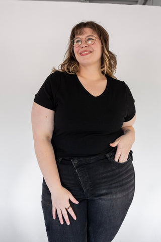 Ribbed V - Neck Tee – Black - Love Marlow
