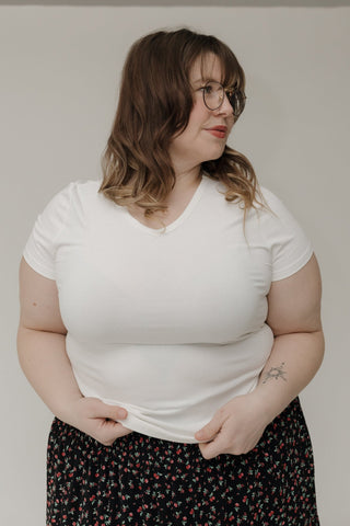 Ribbed V - Neck Tee – White - Love Marlow