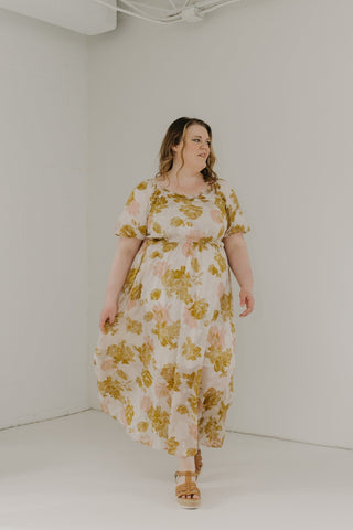 ROMANTIC LARGE PRINT FLORAL DRESS - Love Marlow