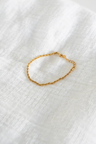 ROPE BRACELET IN LUXE GOLD - Love Marlow