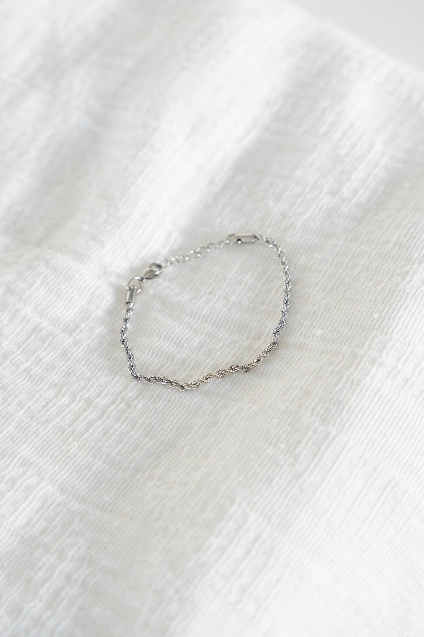 ROPE BRACELET IN LUXE SILVER - Love Marlow