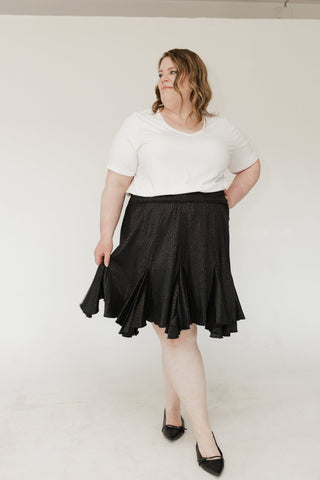 SHIMMERY ANIMAL PRINT TIERED MINI SKIRT IN BLACK - Love Marlow