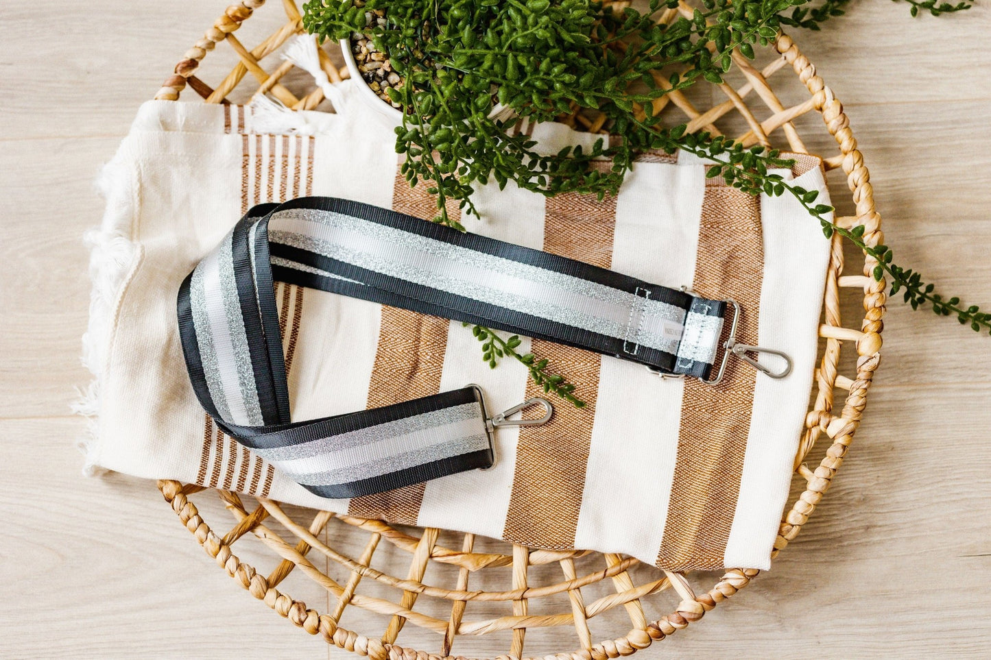 SHIMMERY STRIPE GUITAR SHOULDER STRAP IN BLACK - Love Marlow