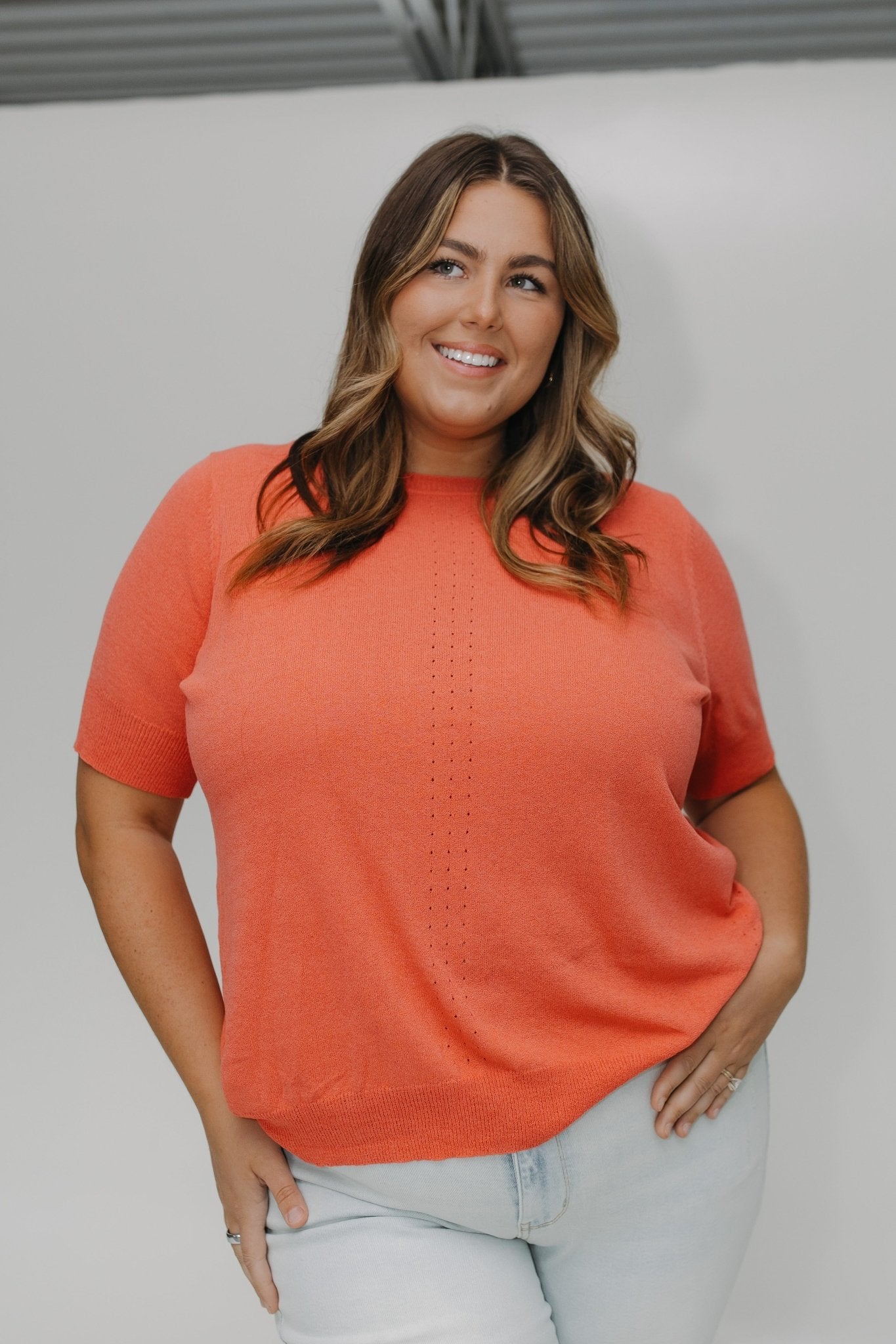 SHORT BLOUSON SLEEVE LIGHTWEIGHT SWEATER IN SANDÍA - Love Marlow