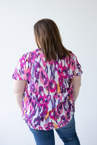 SHORT SLEEVE CHIFFON BLOUSE WITH PLEAT - Love Marlow