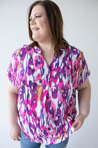 SHORT SLEEVE CHIFFON BLOUSE WITH PLEAT - Love Marlow