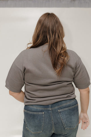 SHORT SLEEVE SWEATER IN CHARCOAL - Love Marlow