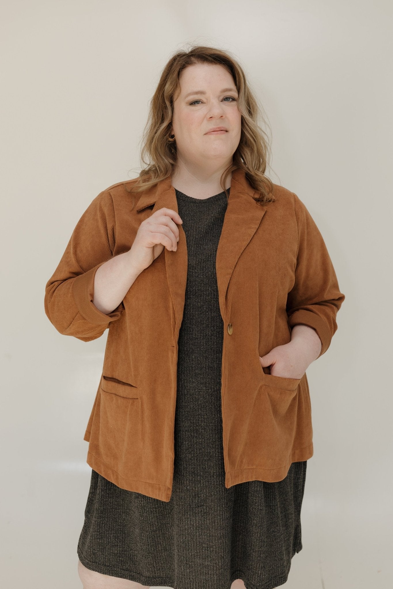 SINGLE - BUTTON CORDUROY BLAZER IN CHESTNUT - Love Marlow