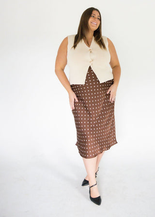 Sleeveless Gold Button Knit Sweater Vest – Taupe - Love Marlow