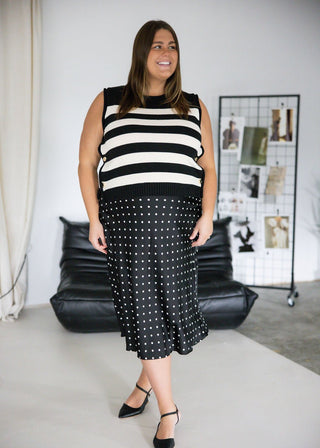Sleeveless Striped Sweater Top with Gold Buttons – Black | Cream - Love Marlow