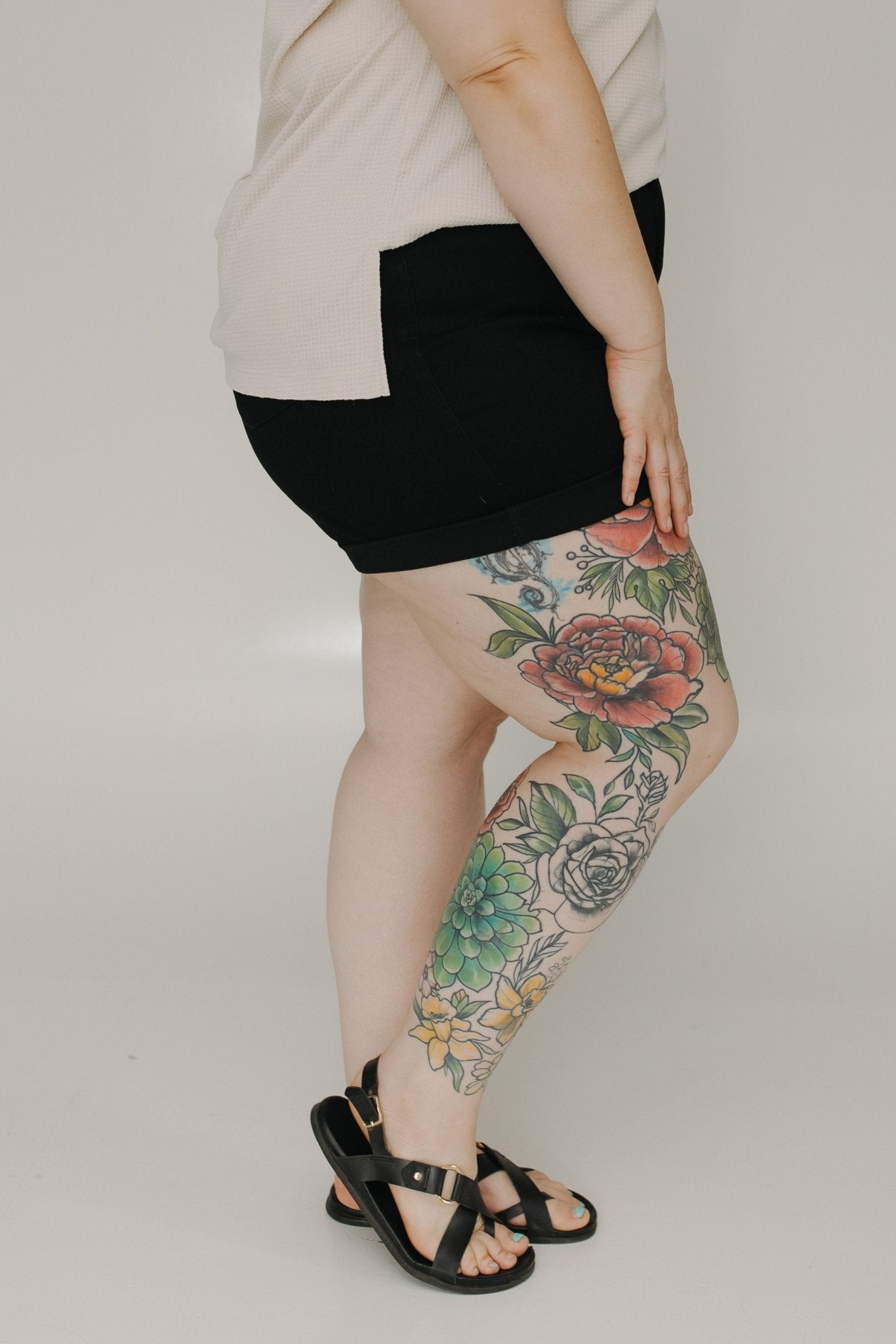 SLIGHTLY DISTRESSED TUMMY CONTROL CUFFED SHORTS IN BLACK - Love Marlow