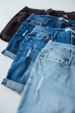 SLIGHTLY DISTRESSED TUMMY CONTROL CUFFED SHORTS IN LIGHTWASH - Love Marlow