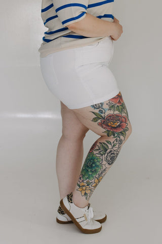 SLIGHTLY DISTRESSED TUMMY CONTROL CUFFED SHORTS IN WHITE - Love Marlow