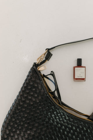 SLOUCHY WOVEN SHOULDER BAG CHIC CHAIN STRAP PURSE IN BLACK - Love Marlow