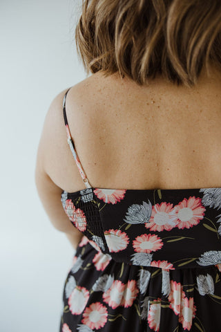 SMOCKED BODICE KNEE LENGTH DRESS IN PAINTED DAISY - Love Marlow