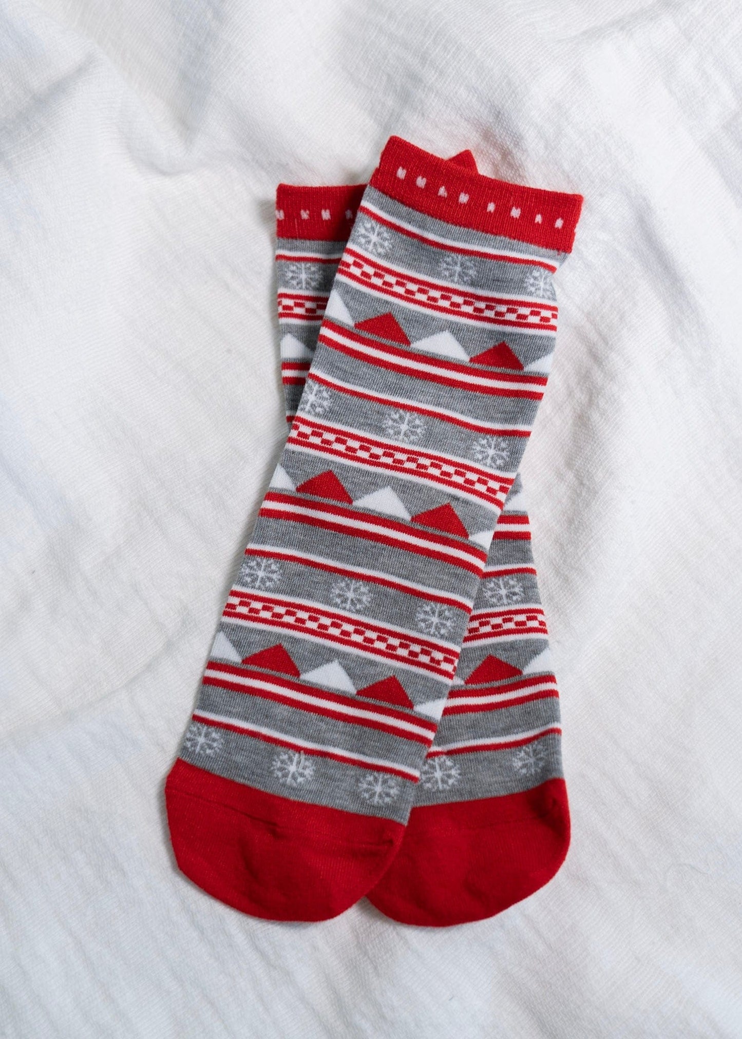 SNOWFLAKE PATTERN HOLIDAY SOCKS - Love Marlow