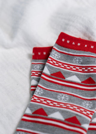 SNOWFLAKE PATTERN HOLIDAY SOCKS - Love Marlow