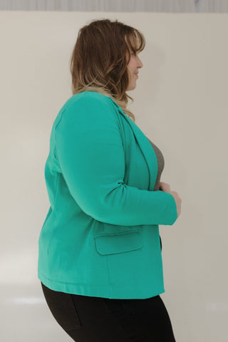 SOLID KNIT BLAZER IN EMERALD CITY - Love Marlow