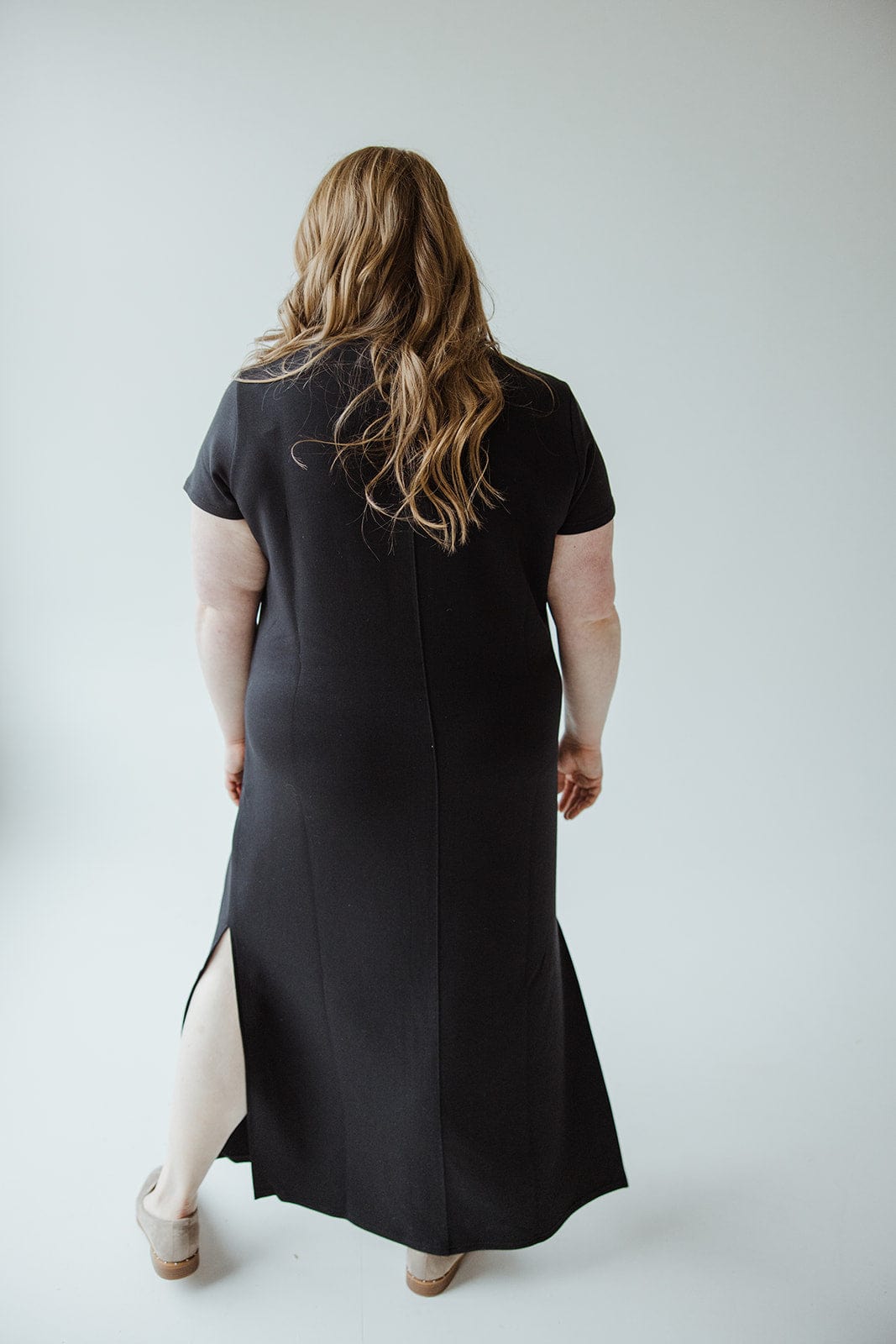 Spanx AIRESSENTIALS MAXI T-SHIRT DRESS IN VERY BLACK Love Marlow Spanx AIRESSENTIALS MAXI T-SHIRT DRESS IN VERY BLACK Love Marlow