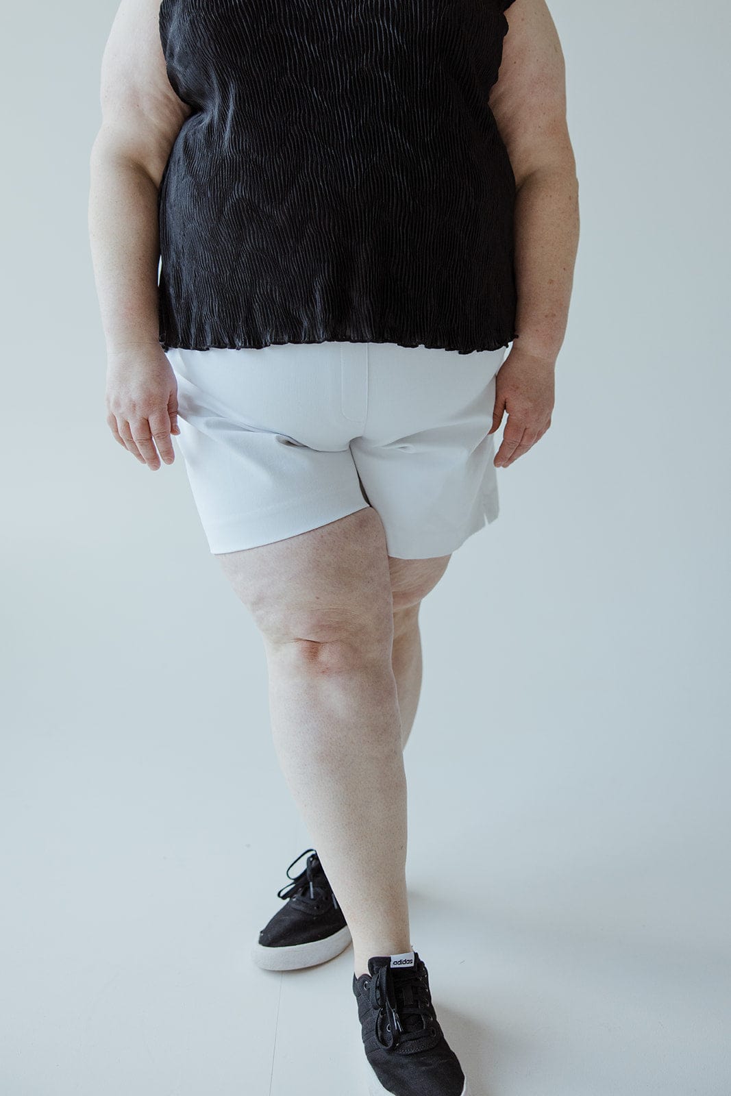 Spanx® ON - THE - GO SHORTS WITH SILVER LINING TECHNOLOGY - Love Marlow