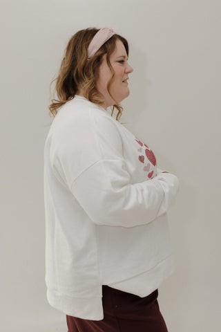 SPARKLY HEARTS CREWNECK SWEATSHIRT – RHINESTONE - Love Marlow
