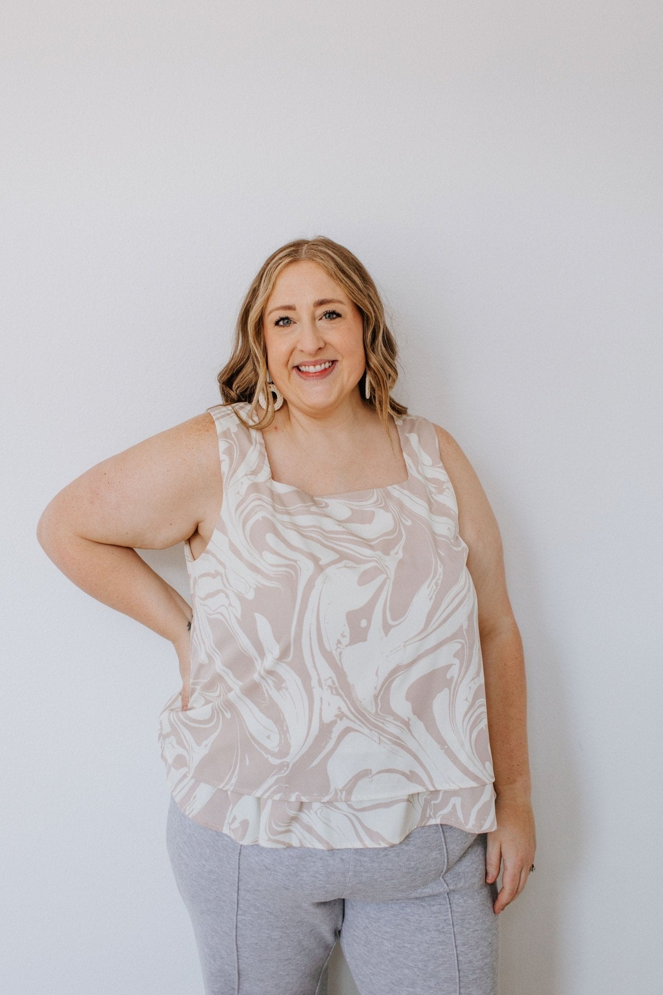 SQUARE NECK TANK WITH LAYERED HEM - Love Marlow