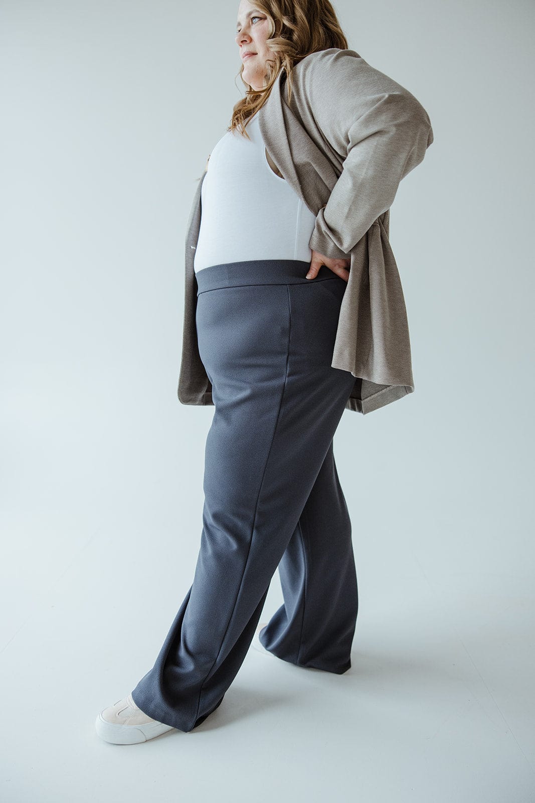 STRAIGHT LEG PULL - ON PANT IN BLUE GREY - 12 - Love Marlow