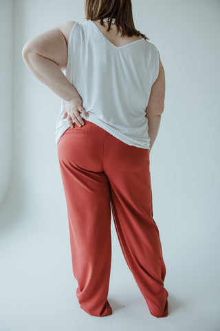STRAIGHT LEG PULL - ON PANT IN ROSEWOOD - Love Marlow