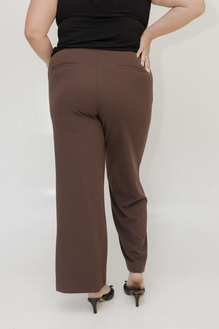 STRAIGHT LEG PULL - ON PANT IN TRUFFLE BROWN - Love Marlow