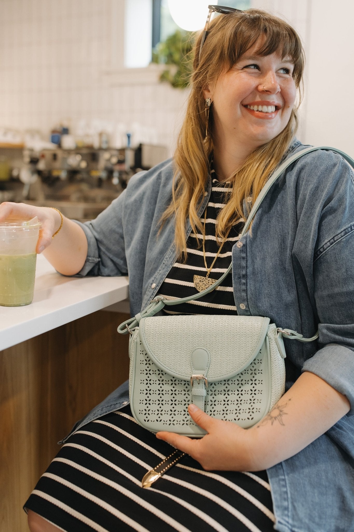 STRAW AND LASER - CUT LACE SATCHEL IN MINT - Love Marlow